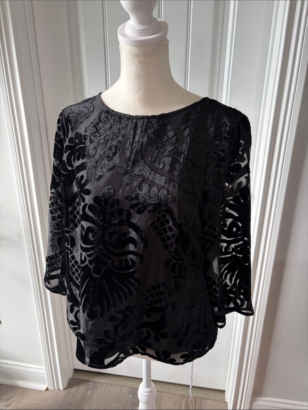 Talbots Black Velvet Overlay Blouse (size Petite)
